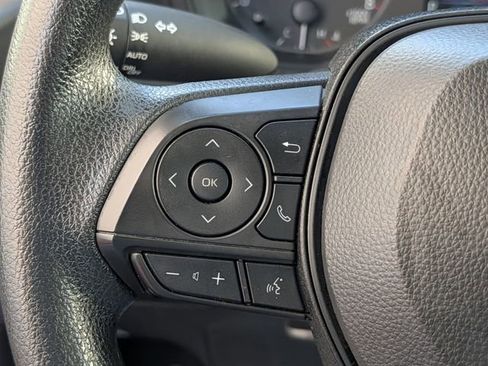 Used 2024 Toyota Corolla LE image 22