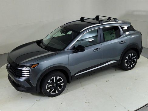 New 2026 Nissan Kicks SV w/ Charging Package image 37