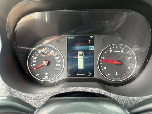 Used 2025 Mercedes-Benz Sprinter 2500 image 28