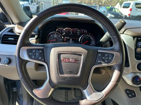 Used 2016 GMC Yukon XL SLT w/ Open Road Package image 16