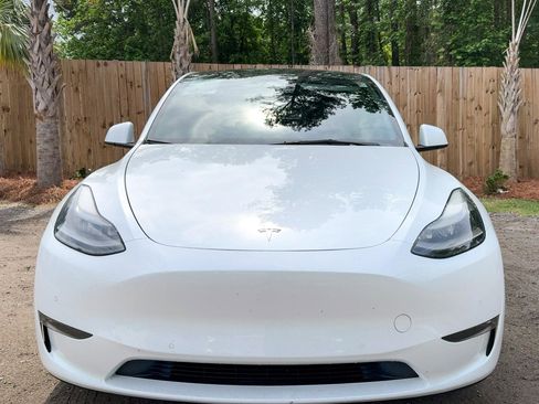 Used 2022 Tesla Model Y Performance AWD/4WD image 15