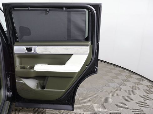 Certified 2025 Hyundai Santa Fe Calligraphy image 31