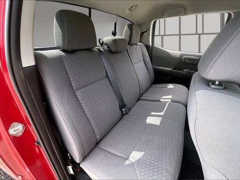 Used 2020 Toyota Tacoma SR AWD/4WD image 24