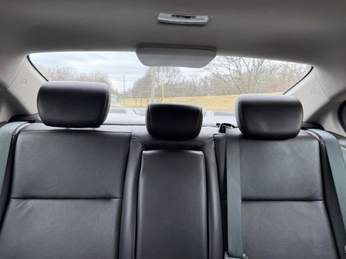 Used 2013 Acura ILX w/ Premium Package image 21