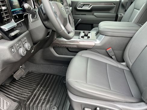 New 2026 Chevrolet Silverado 2500 LTZ w/ LTZ Plus Package image 17