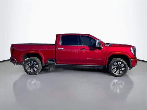 Certified 2024 GMC Sierra 2500 Denali w/ Denali Reserve Package image 8