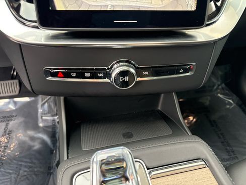 Used 2026 Volvo XC90 B6 Plus AWD/4WD image 45