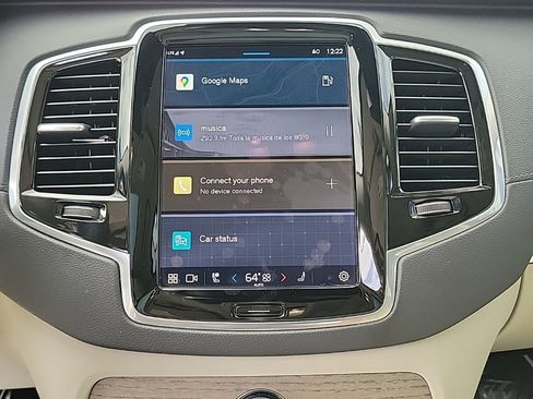 Used 2024 Volvo XC90 B6 Ultimate w/ Protection Package Premier image 21