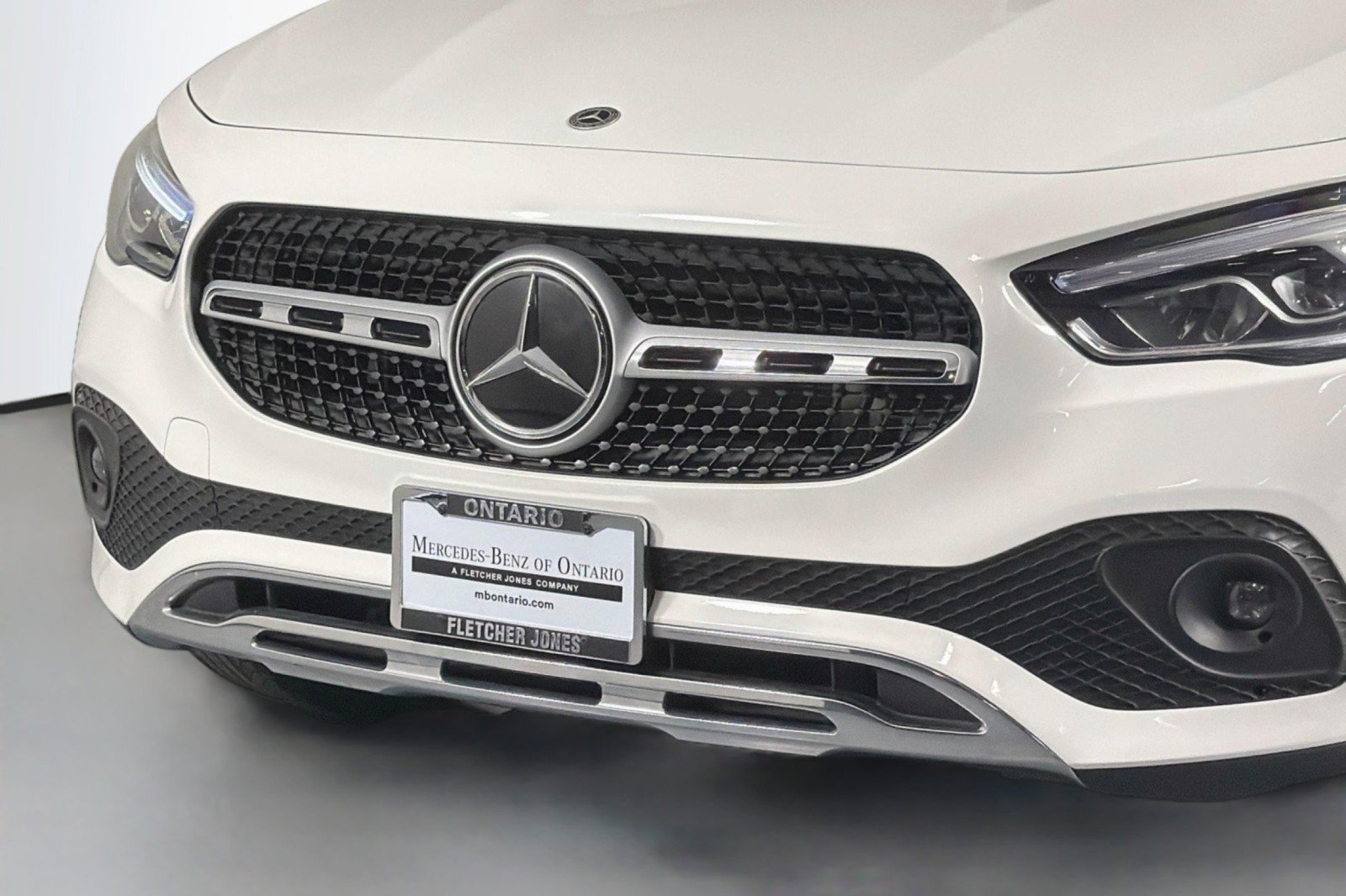 Used 2023 Mercedes-Benz GLA 250 4MATIC w/ Premium Package image 13