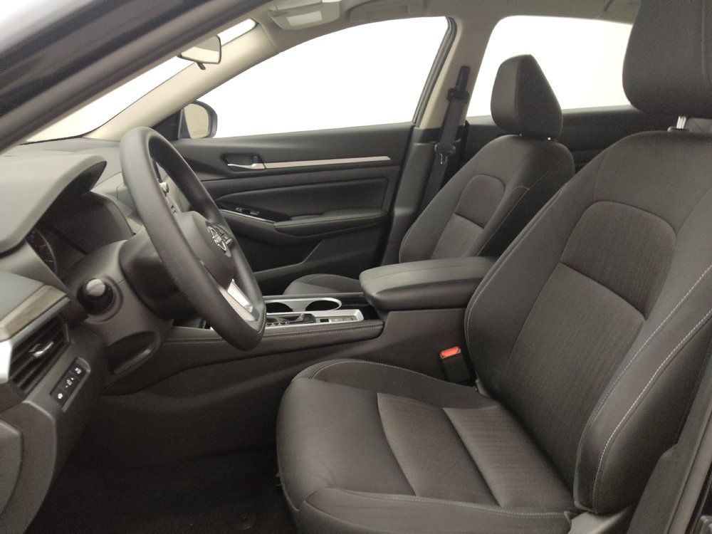 Used 2023 Nissan Altima 2.5 SV AWD/4WD image 17