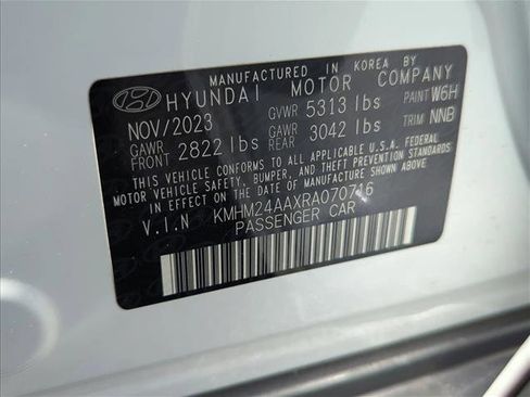 Used 2024 Hyundai Ioniq 6 SEL RWD image 25