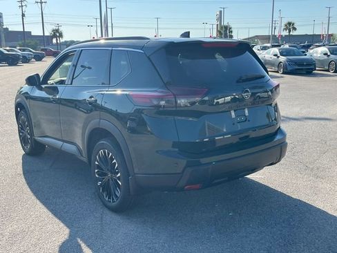 New 2026 Nissan Rogue SV FWD image 5