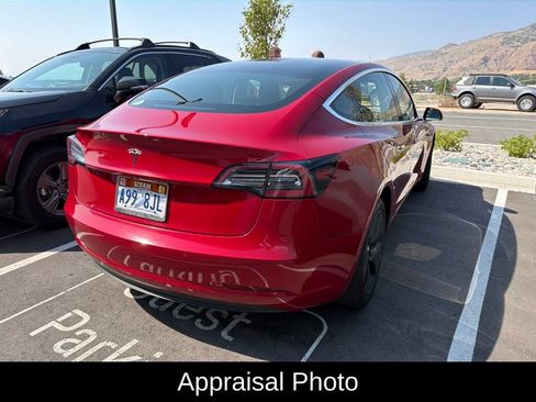 Used 2018 Tesla Model 3 Long Range AWD/4WD image 2