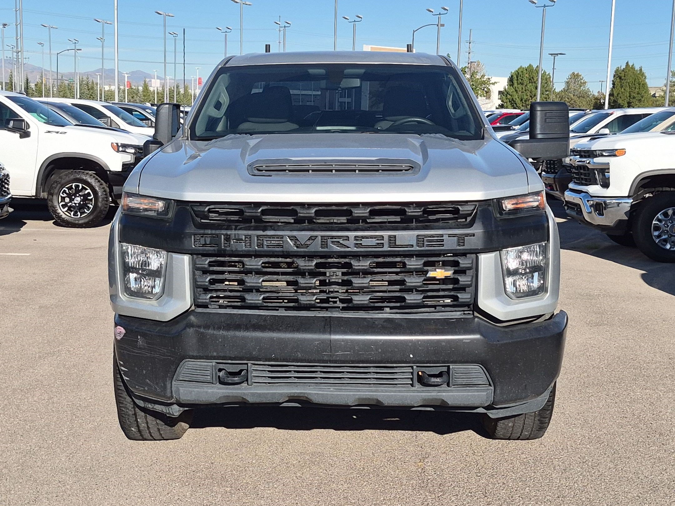 Used 2020 Chevrolet Silverado 3500 W/T w/ Z71 Off-Road Package AWD/4WD image 9