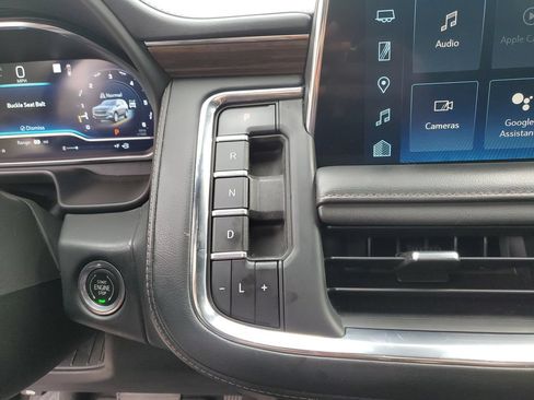 Used 2023 Chevrolet Tahoe High Country AWD/4WD image 32