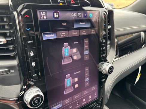 New 2026 RAM 1500 Limited w/ Body Color Bumper Group image 34