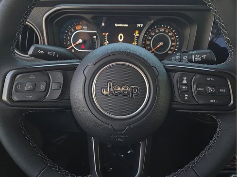 New 2025 Jeep Wrangler Unlimited Rubicon image 20