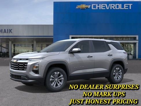 New 2026 Chevrolet Equinox LT w/ Safety and Technology Package FWD image 2