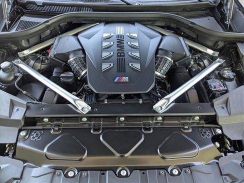 New 2026 BMW X6 M60i w/ Executive Package image 17