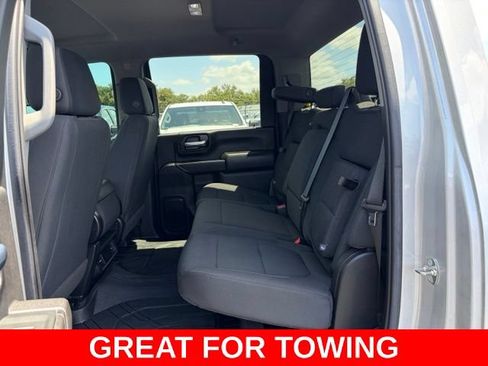 Used 2023 Chevrolet Silverado 2500 Custom w/ Custom Value Package AWD/4WD image 15