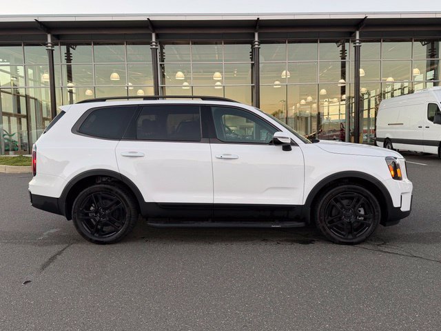 Used 2025 Kia Telluride EX X-Line AWD/4WD image 8