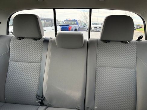 Used 2023 Toyota Tacoma SR5 w/ Technology Package image 15