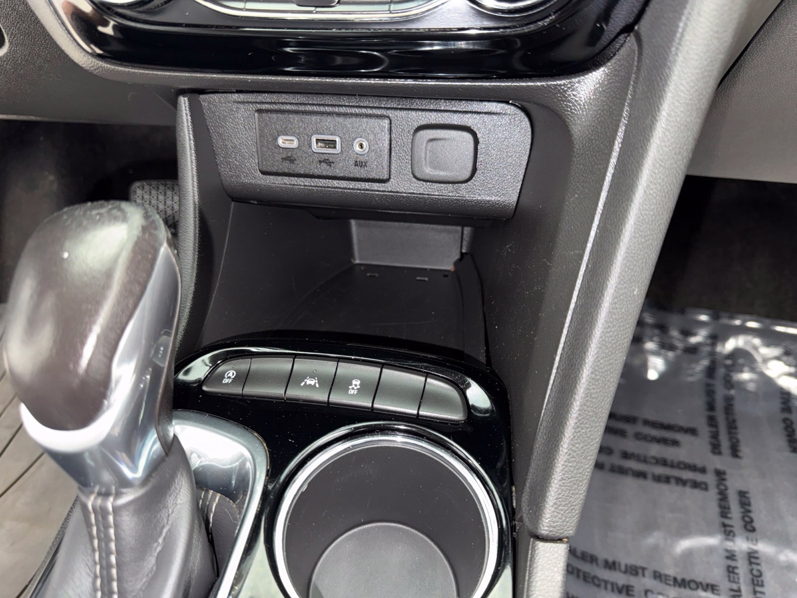 Used 2023 Buick Encore GX Select FWD image 18