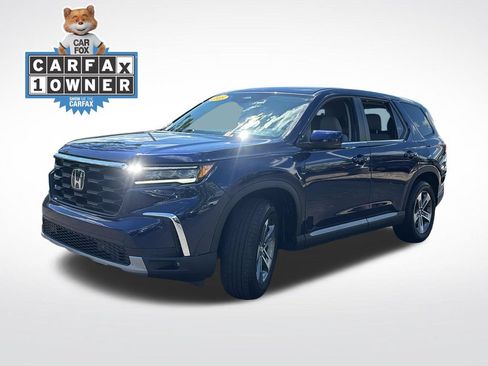 Used 2025 Honda Pilot EX-L image 3