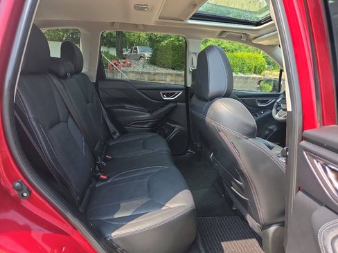 Used 2019 Subaru Forester Touring AWD/4WD image 24