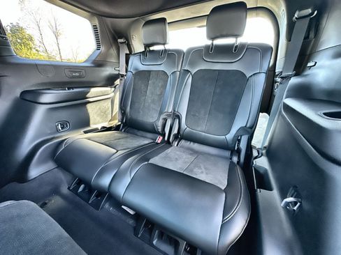 New 2025 Jeep Grand Cherokee L Altitude image 25