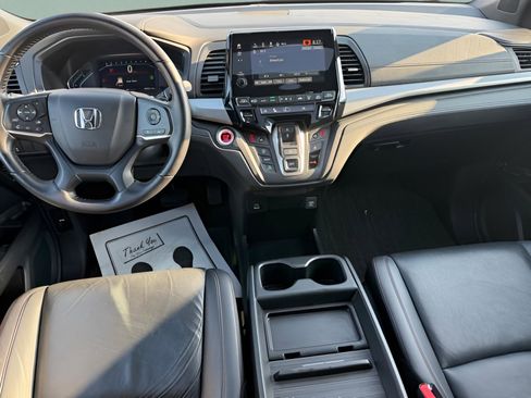 Certified 2023 Honda Odyssey Sport image 7