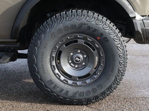 New 2025 Ford Bronco Badlands image 49