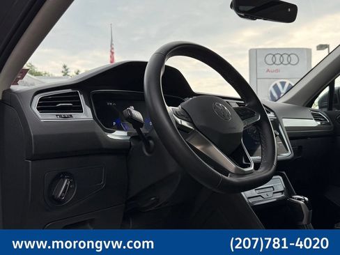 Used 2023 Volkswagen Tiguan SE w/ Panoramic Sunroof Package AWD/4WD image 27