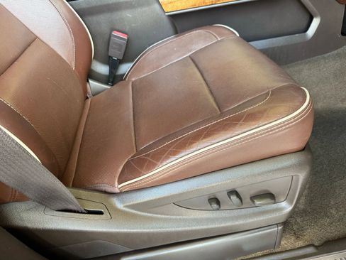 Used 2015 Chevrolet Silverado 2500 High Country w/ Duramax Plus Package image 33