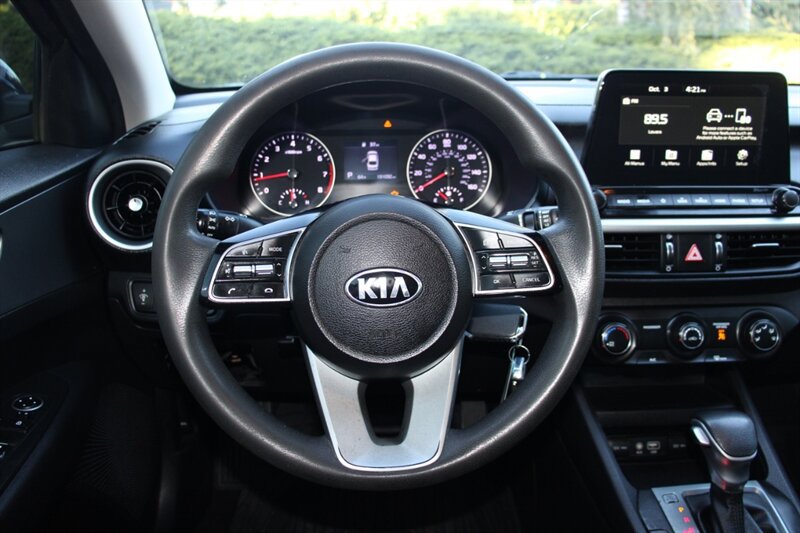Used 2021 Kia Forte LXS FWD image 18