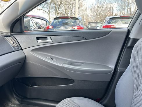 Used 2013 Hyundai Sonata GLS FWD image 12