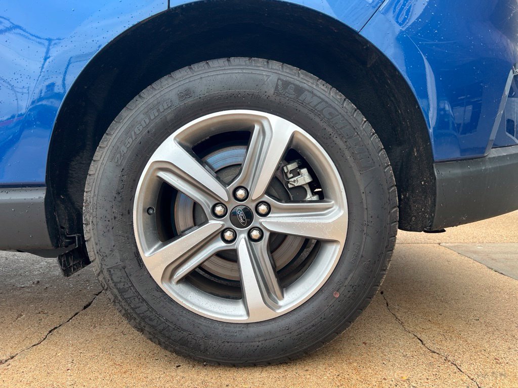 Used 2023 Ford Edge SEL w/ Convenience Package AWD/4WD image 5