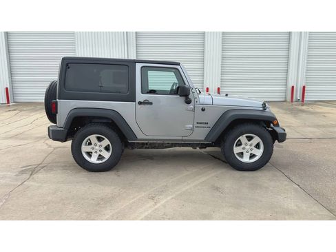 Used 2015 Jeep Wrangler Sport w/ Quick Order Package 24S image 9