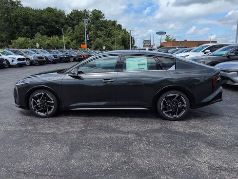 New 2026 Kia K4 GT-Line FWD image 4