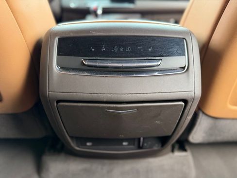 Used 2023 Cadillac Escalade ESV Premium Luxury AWD/4WD image 54
