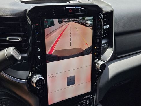 New 2026 RAM 1500 2WD Crew Cab image 17