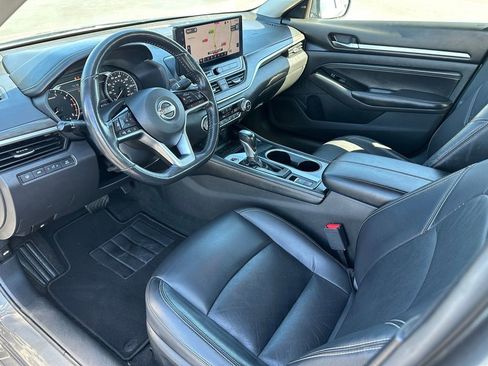Used 2023 Nissan Altima 2.5 SL FWD image 8