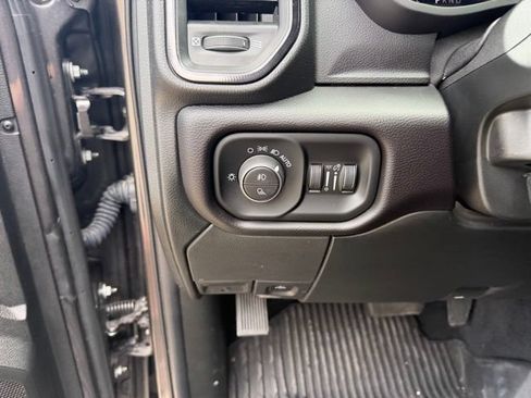 Used 2024 RAM 2500 Rebel AWD/4WD image 21