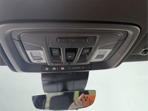 New 2026 GMC Sierra 2500 AT4 w/ AT4 Premium Plus Package AWD/4WD image 19