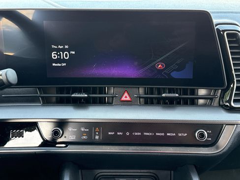 Certified 2023 Kia Sportage SX FWD image 11