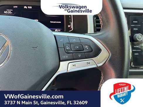 Used 2023 Volkswagen Atlas SE FWD image 23