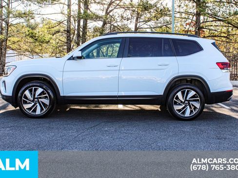 Used 2024 Volkswagen Atlas SE image 7