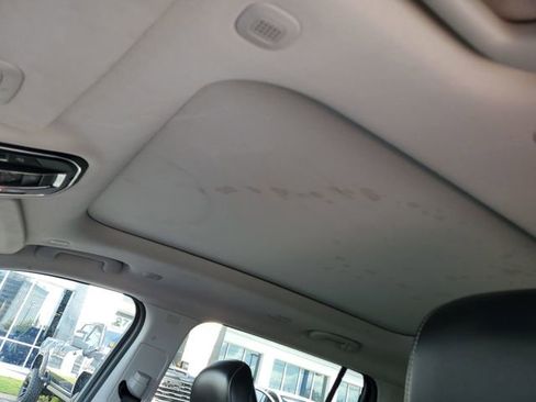 Used 2021 Jeep Grand Cherokee L Limited image 22