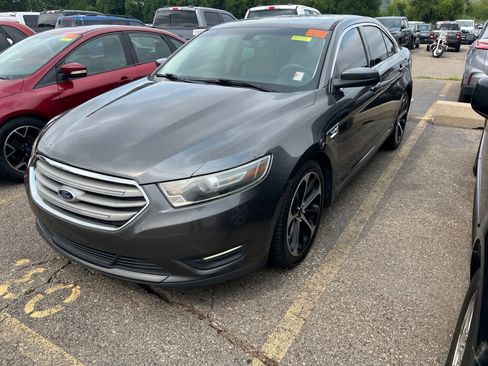 Used 2015 Ford Taurus SEL w/ Equipment Group 201A AWD/4WD image 1