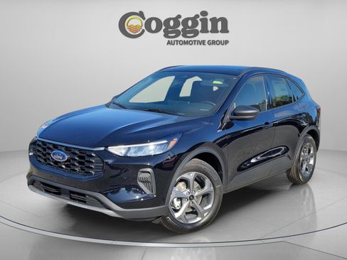 New 2026 Ford Escape ST-Line w/ Tech Pack #1 FWD image 1